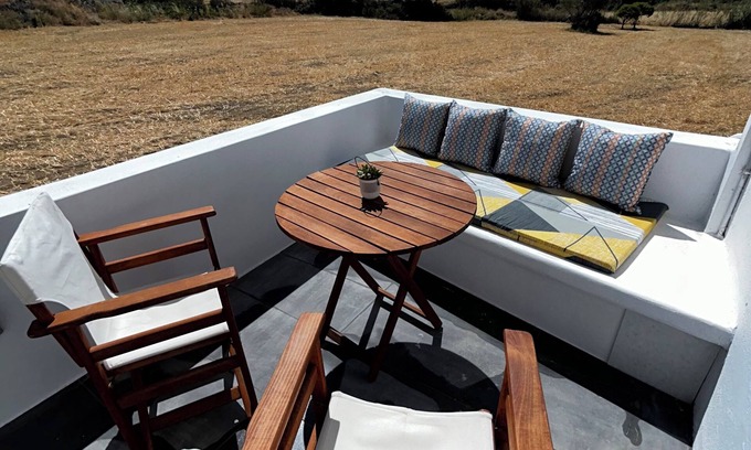 Glinado Apartment | Casa Karavola-home Holidays, Galanado Village
