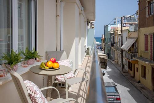 Koum Kapi Apartment | Center Manolia Dream 3 Bedroom Apartment 100m away from the beach