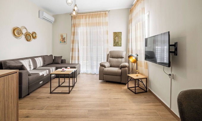 Heraklion Apartment | CityView 1 fully equipped apt by Hospi