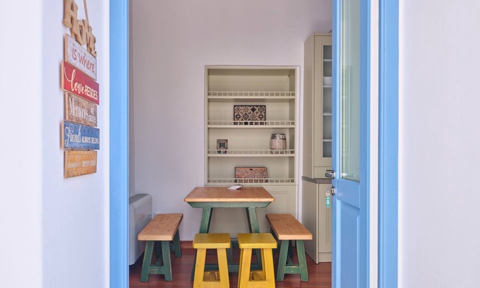 Paros House | Colorful & Happy Apartment In Paros