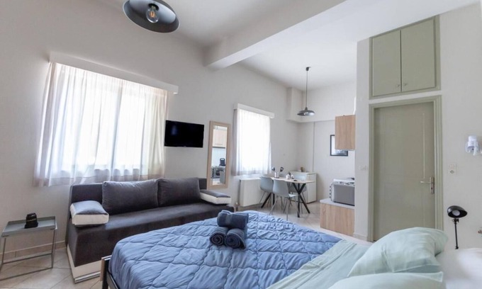 Kalamata Marina Apartment | Cozy Apartment, near the Harbour of Kalamata