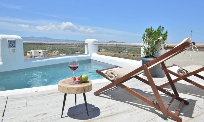 Glinado Villa | Erato Luxury Villa in Naxos with private pool