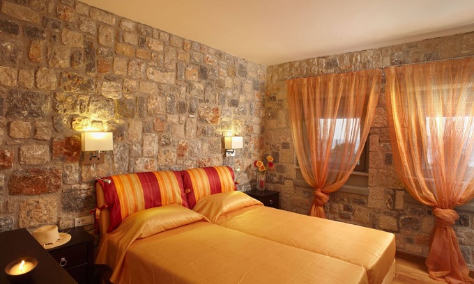 Pefkos House | Exclusive 3 bedroom villa with private heated pool, villa Eleana