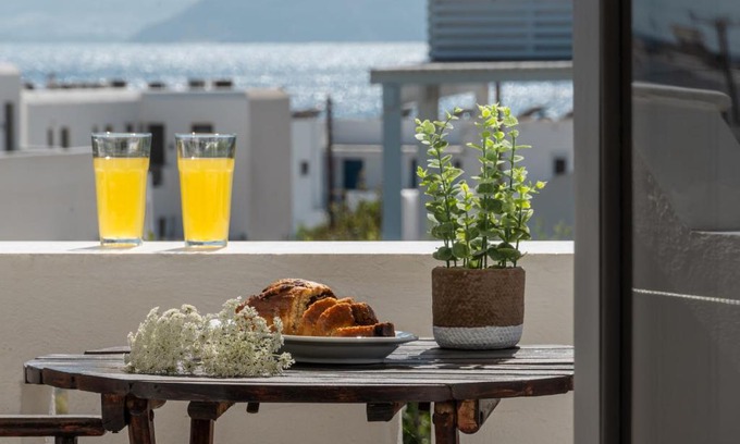 Agios Prokopios Apartment | Golden Silence Studios