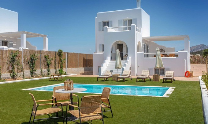 Naxos Villa | Gorgeous Naxos Villa | 4 Bedrooms |.