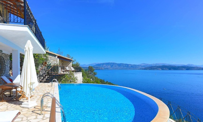 Katavolos House | Holiday house Katavolos for 1 - 7 persons with 2 bedrooms - Holiday home