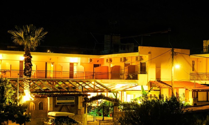 Sarakiniko Apartment | Hotel Galaxias