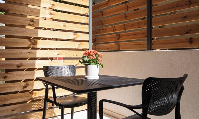 Agios Dimitrios Apartment | Inia Apartments