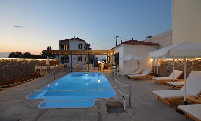 Scala Hotel | Koukounari Apartments