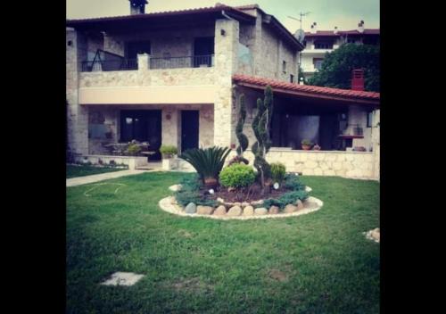 Paliouri Villa | LoVe Villa