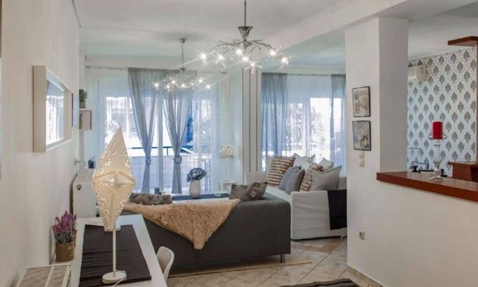 Kalambaka House | Luxury City Center Apartment