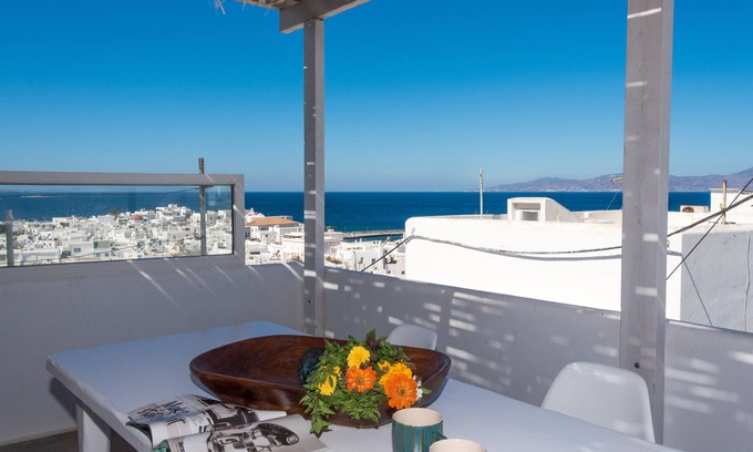 Mykonos House | Madres Houses