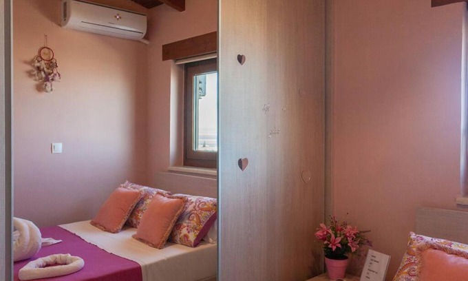 Rethymno Apartment | my little loft...
