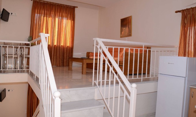 Drepano Apartment | No1 Maisonette (4 people)