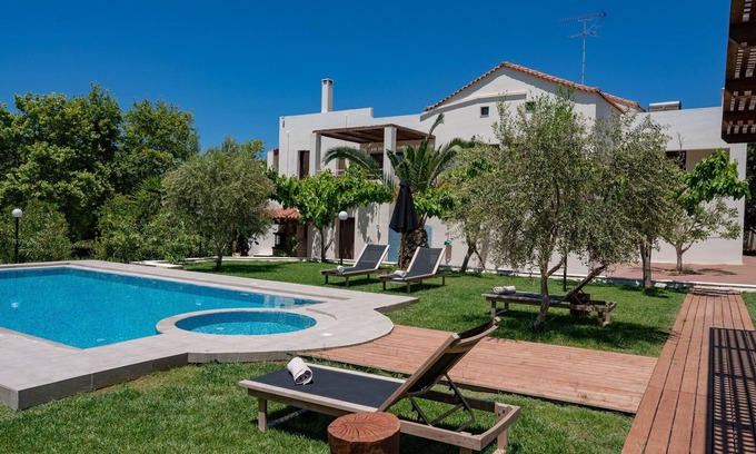 Prinos Villa | Nostos Villa, 50m2 pool, 2km from the beach!