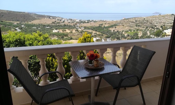 Kamilari Apartment | Odisseas Apartment