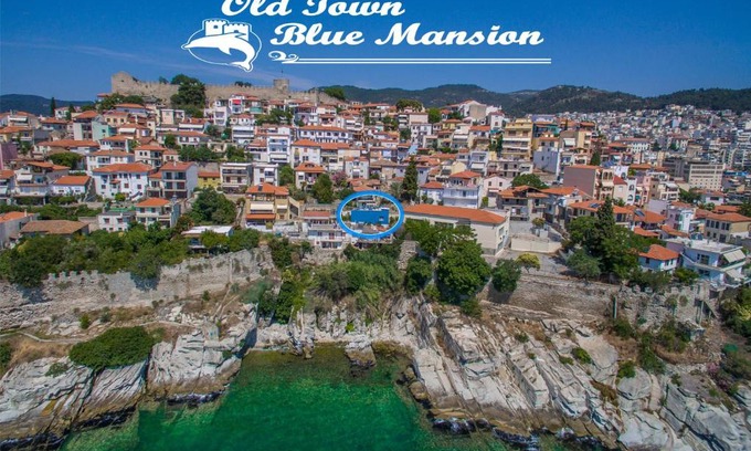 Kavala House | Old Town Blue Mansion