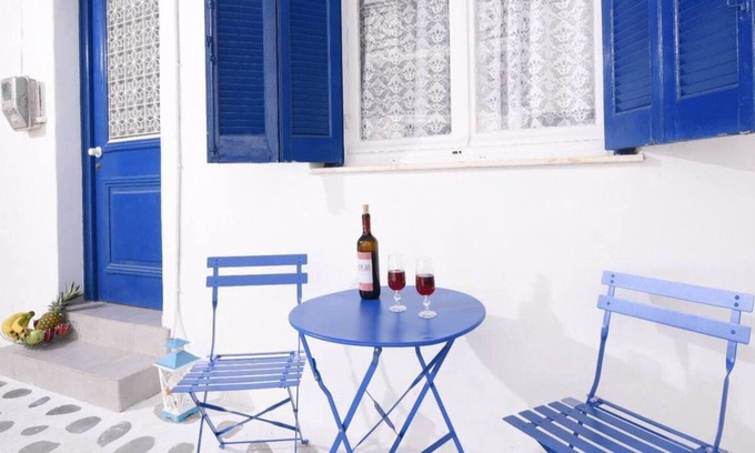 Parikia House | Old Town Traditional House