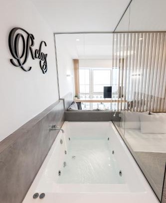 Ladadika Apartment | Porto Sea View Apartments - Luxury Junior Suites