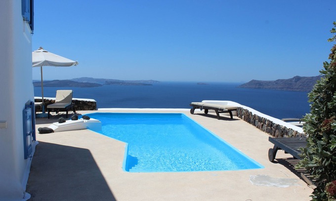 Oia House | Private Villa in Oia, Santorini