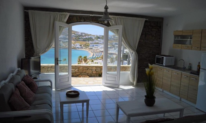 Ornos House | Revel Mykonos 6