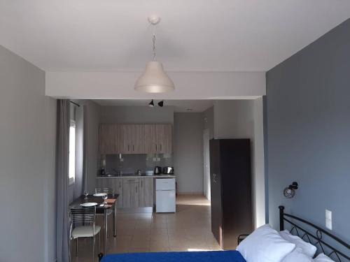 Kateleios Apartment | Rodanthy II