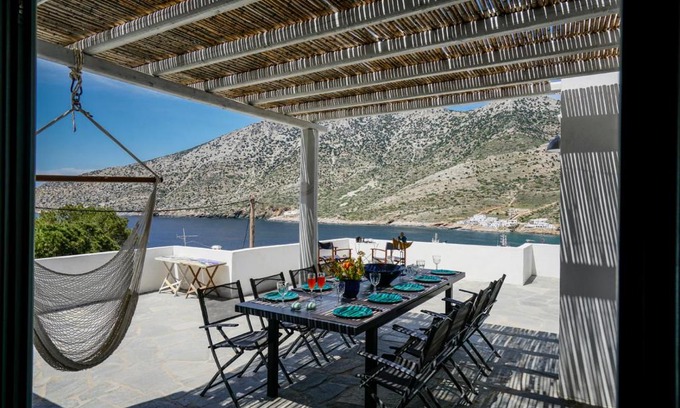 Kamares Villa | Sifnos Bay Villa