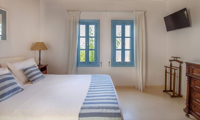 Houlakia Apartment | Superior Triple Room with Sea View - Sharing terrace (Despina 5)