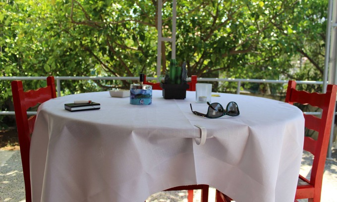 Anavyssos Cottage | Surfers' Cottage