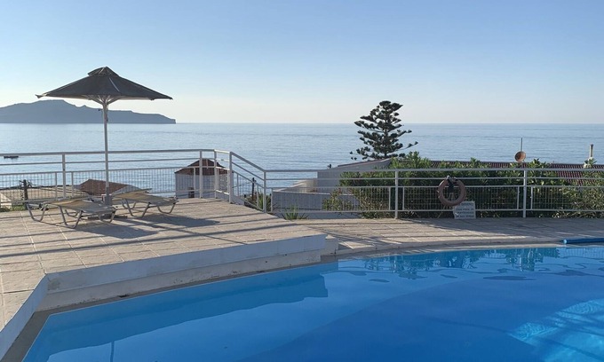 Kato Galatas House | Terpsichori Villa & Apartments