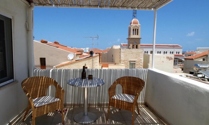 Rethymno Apartment | The Grotta’s House