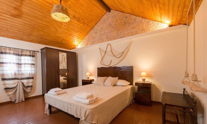Rhodes Old Town House | The Neighborhood- Maisonette 2