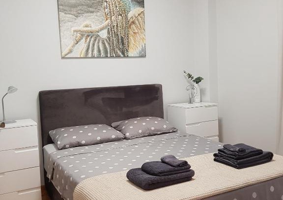 Thessaloniki Apartment | Thessaloniki City Center Vibes Seaside apartment