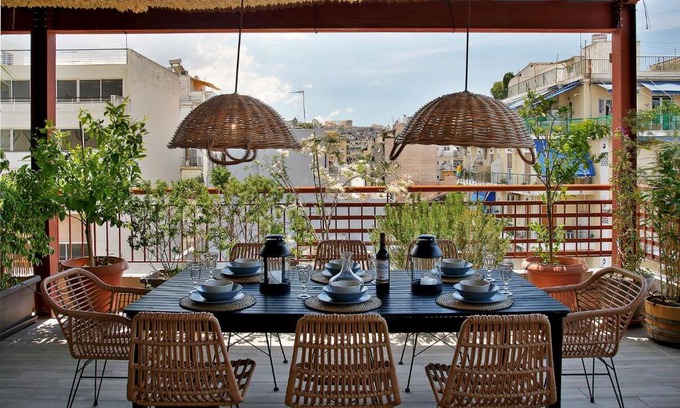 Kerameikos Apartment | Upscale Studio With Amazing Lush Terrace