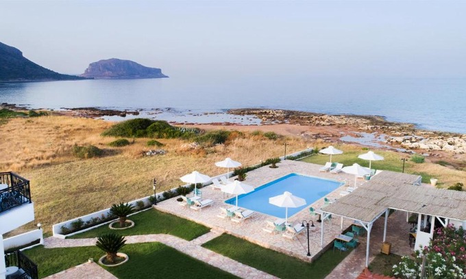Trochalia Apartment | Venti Seaside Adult Hotel