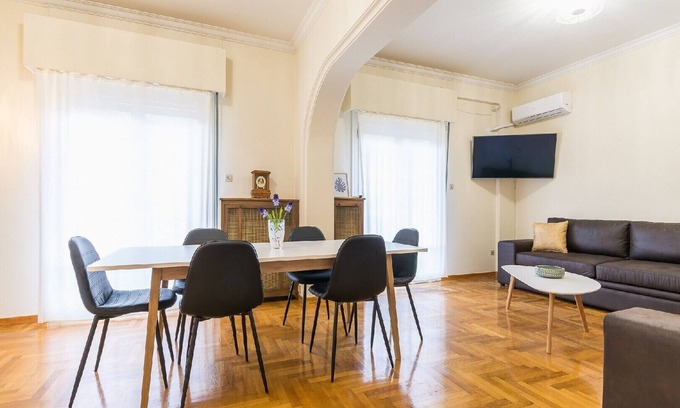 Athens City Centre Apartment | Victoria Queens Paradise Apartments is centrally located, so you can easily get to know the city's fascinating tourist attractions