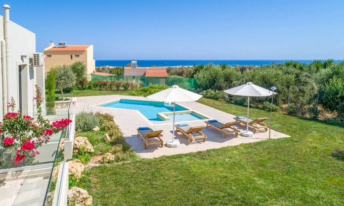 Adelianos Kampos Villa | Villa ∙ 2 bedrooms ∙ 4 guests