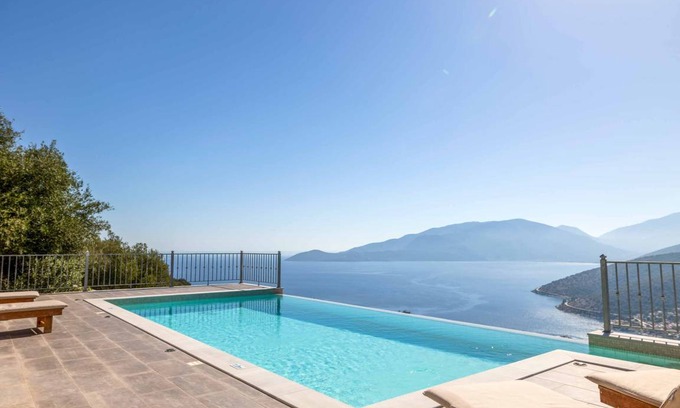 Aetos Villa | Villa ∙ 2 bedrooms ∙ 4 guests