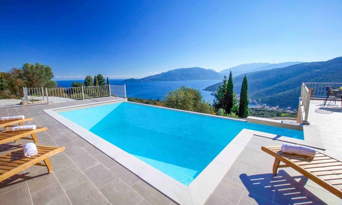 Aetos Villa | Villa ∙ 3 bedrooms ∙ 6 guests