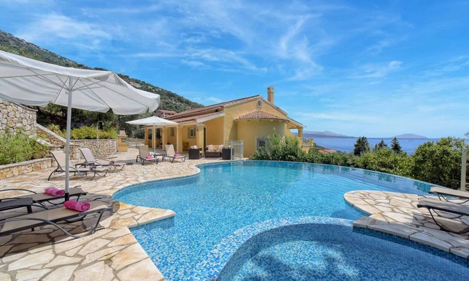 Barbati Villa | Villa ∙ 4 bedrooms ∙ 8 guests