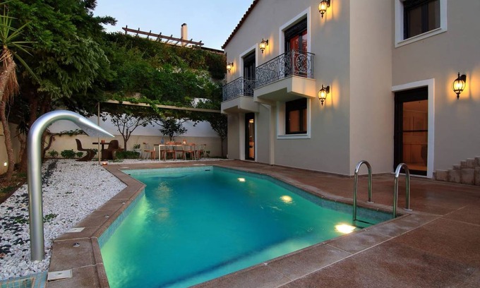 Thymari Villa | Villa ∙ 5 bedrooms ∙ 10 guests