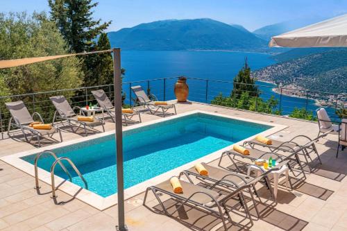Agia Efimia Villa | Villa Amore Sunrise by Villa Plus