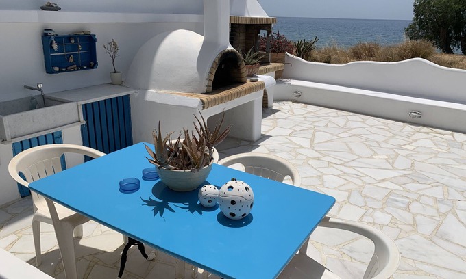 Makry Gialos Villa | Villa "Blue Sea" with Sea View, Terrace & Wi-Fi