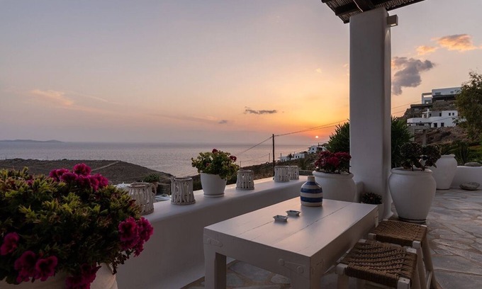 Agios Stefanos House | Villa Helios