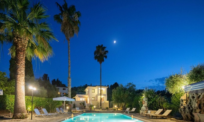 Agios Spyridon Corfu Villa | Villa Lianolia: Huge pool, A/C, WiFi, near the beach
