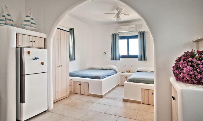 Kyra Panagia House | Villa Stamatina