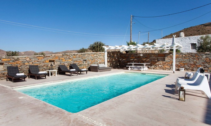 Vourkari House | Villa Thea