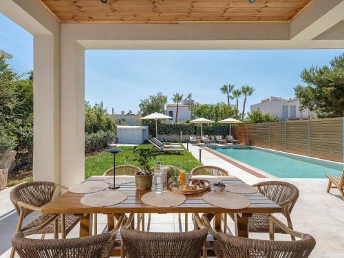 Pitharion Villa | Villa Thimi - Luxury Family Villa - Private Pool