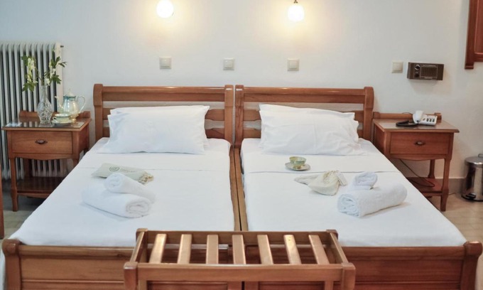 Ormos Prinou Hotel | Vlachogiannis Hotel - Quadruple Room 1