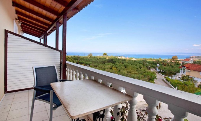 Tsilivi Apartment | Zante View Family Studio 2